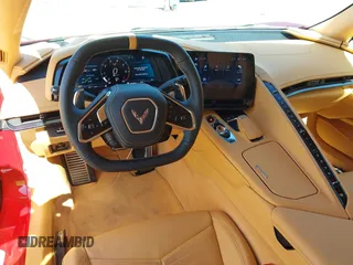 2024 Chevrolet Corvette 3LT z VIN 1G1YC2D4XR5119802, wystawiony jako IAAI lot #42595921 z przebiegiem 4 931 mil mil oraz . Historia ofert i sprzedaży dostępna na DreamBid. Obrazek 19.