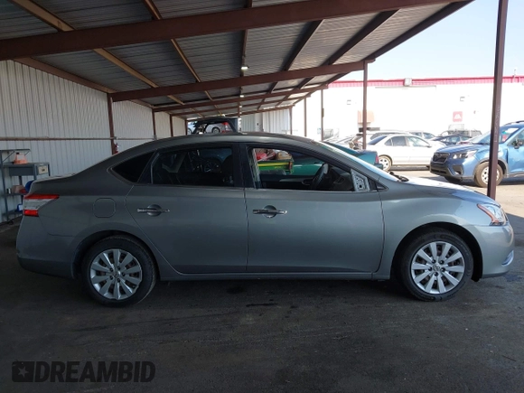 2014 Nissan Sentra SV z VIN 3N1AB7AP2EY252609, wystawiony jako IAAI lot #42713910 z przebiegiem 139 039 mil mil oraz . Historia ofert i sprzedaży dostępna na DreamBid. Obrazek 13.
