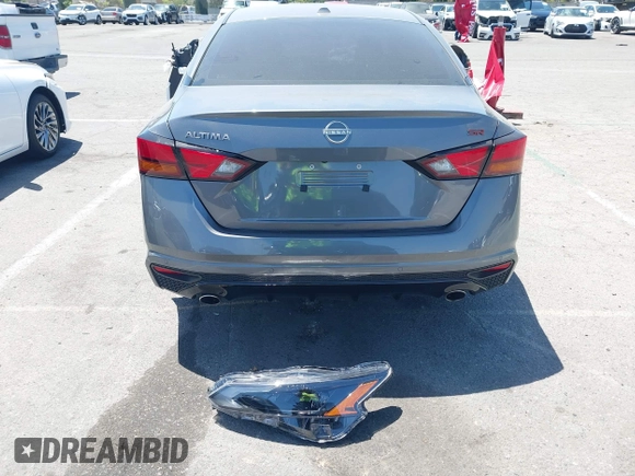 2024 Nissan Altima SR with VIN 1N4BL4CV6RN377307, listed as a IAAI auction lot 42229384 with 8,117 mi miles and . Bid and sale history available at DreamBid. Image 17.