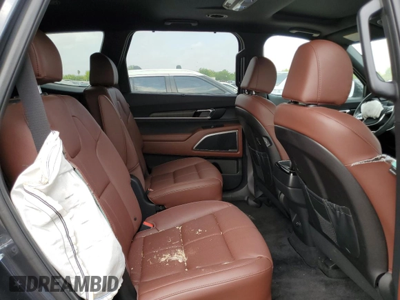 2024 Kia Telluride EX with VIN 5XYP34GC8RG533847, listed as a Copart auction lot 50711135 with 5,548 mi miles and Salvage title. Bid and sale history available at DreamBid. Image 11.