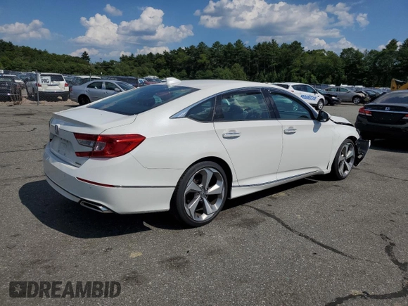 2018 Honda Accord Touring with VIN 1HGCV2F95JA014750, listed as a Copart auction lot 58529075 with 39,591 mi miles and Salvage title. Bid and sale history available at DreamBid. Image 3.