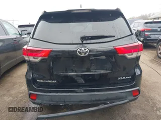 2019 Toyota Highlander SE with VIN 5TDJZRFH3KS732604, listed as a IAAI auction lot 41660910 with Not provided miles and . Bid and sale history available at DreamBid. Image 17.