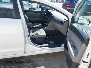 2017 Hyundai Elantra Limited with VIN 5NPD84LF1HH170514, listed as a IAAI auction lot 42030028 with 141,486 mi miles and . Bid and sale history available at DreamBid. Image 5.