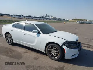 2015 Dodge Charger SXT with VIN 2C3CDXJG3FH827974, listed as a IAAI auction lot 40559181 with 132,894 mi miles and . Bid and sale history available at DreamBid. Image 1.