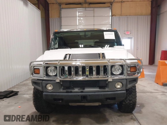 2006 Hummer H2 with VIN 5GRGN23U06H121985, listed as a IAAI auction lot 41336620 with 171,647 mi miles. Bid and sale history available at carsss.com. Image 13.