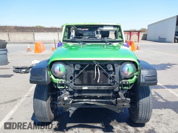 2019 Jeep Wrangler Unlimited Sport S с VIN 1C4HJXDN0KW670114, выставлен на аукционе IAAI как лот 42371823 с пробегом Не указан миль и . История ставок и продаж доступна на DreamBid. Изображение 11.