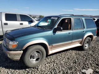 1996 Ford Explorer XL z VIN 1FMDU34X4TZA70403, wystawiony jako Copart lot #76780834 z przebiegiem 131 020 mil mil oraz Tytuł czysty. Historia ofert i sprzedaży dostępna na DreamBid. Obrazek 1.