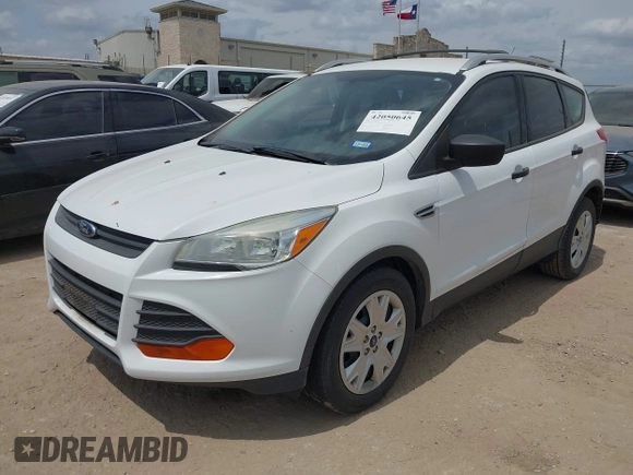 2016 Ford Escape S with VIN 1FMCU0F71GUB58156, listed as a IAAI auction lot 42050645 with 129,299 mi miles. Bid and sale history available at carsss.com. Image 2.