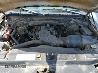 2003 Ford F-150 XL с VIN 1FTRX18WX3NB04083, выставлен на аукционе Copart как лот 58853655 с пробегом Не указан миль и Чистый • Clean title. История ставок и продаж доступна на DreamBid. Изображение 11.