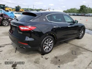 2018 Maserati Levante S with VIN ZN661YUA5JX301315, listed as a Copart auction lot 56564383 with 78,478 mi miles. Bid and sale history available at carsss.com. Image 3.