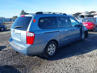 2007 Kia Sedona EX with VIN KNDMB233176188287, listed as a IAAI auction lot 41354340 with 1 mi miles. Bid and sale history available at carsss.com. Image 4.