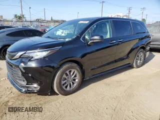 2023 Toyota Sienna XLE с VIN 5TDYSKFC2PS083903, выставлен на аукционе Copart как лот 61389985 с пробегом 31 636 миль миль и Списание • Salvage title. История ставок и продаж доступна на DreamBid. Изображение 1.