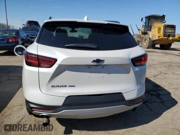 2023 Chevrolet Blazer LT z VIN 3GNKBJRS2PS104030, wystawiony jako Copart lot #51821585 z przebiegiem 34 846 mil mil oraz Nie do naprawy • Non repairable. Historia ofert i sprzedaży dostępna na DreamBid. Obrazek 6.
