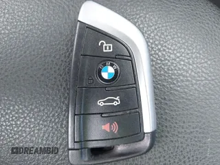2021 BMW X1 xDrive28i with VIN WBXJG9C04M5T61811, listed as a IAAI auction lot 42509852 with 30,400 mi miles and . Bid and sale history available at DreamBid. Image 11.