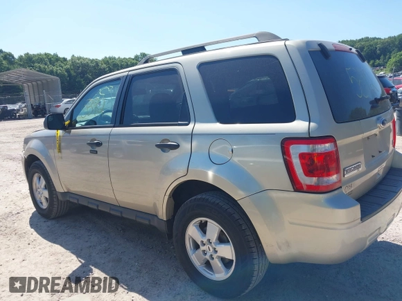 2012 Ford Escape XLT с VIN 1FMCU9DG9CKC62438, выставлен на аукционе IAAI как лот 42655392 с пробегом 129 503 миль миль и . История ставок и продаж доступна на DreamBid. Изображение 14.