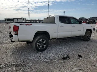 2017 Toyota Tacoma SR5 with VIN 5TFDZ5BN5HX013648, listed as a Copart auction lot 47525475 with 59,141 mi miles and Salvage Title. Bid and sale history available at DreamBid. Image 3.