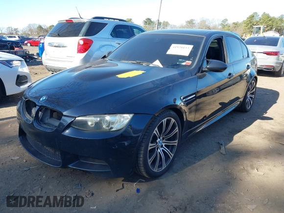 2011 BMW M3 z VIN WBSPM9C53BE203896, wystawiony jako IAAI lot #41928153 z przebiegiem 120 870 mil mil oraz . Historia ofert i sprzedaży dostępna na DreamBid. Obrazek 2.