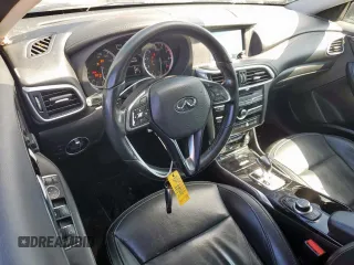 2017 Infiniti QX30 Premium z VIN SJKCH5CPXHA035207, wystawiony jako Copart lot #58467325 z przebiegiem 121 959 mil mil oraz Tytuł czysty. Historia ofert i sprzedaży dostępna na DreamBid. Obrazek 8.