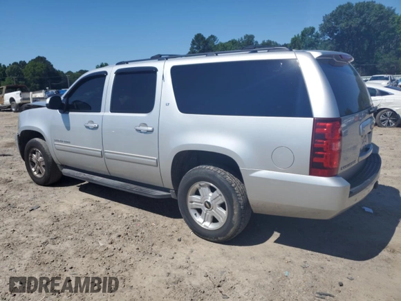 2011 Chevrolet Suburban LT с VIN 1GNSCJE08BR178193, выставлен на аукционе Copart как лот 58194335 с пробегом 228 143 миль миль и Чистый • Clean title. История ставок и продаж доступна на DreamBid. Изображение 2.