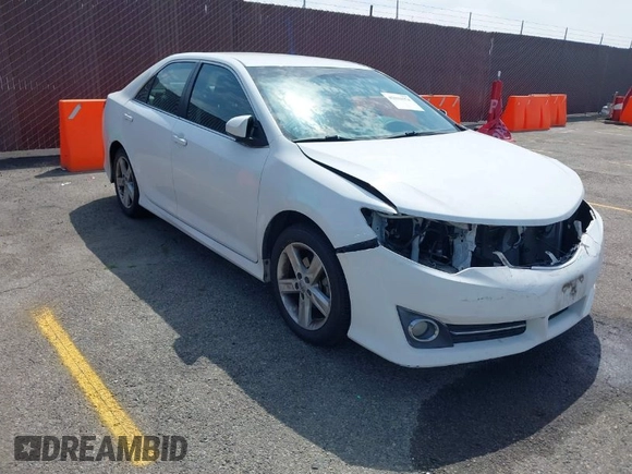 2012 Toyota Camry L with VIN 4T1BF1FK6CU156333, listed as a IAAI auction lot 42034574 with 92,126 mi miles. Bid and sale history available at carsss.com. Image 1.