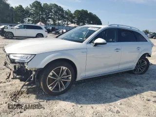 2019 Audi A4 allroad Premium Plus with VIN WA18NAF45KA113258, listed as a Copart auction lot 65002644 with 31,699 mi miles and Salvage Title. Bid and sale history available at carsss.com. Image 1.