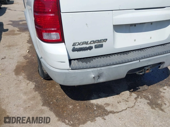 2002 Ford Explorer XLT with VIN 1FMZU63E22ZC43843, listed as a IAAI auction lot 41886199 with 255,857 mi miles and . Bid and sale history available at DreamBid. Image 12.