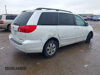 2010 Toyota Sienna XLE with VIN 5TDYK4CCXAS315235, listed as a IAAI auction lot 41451211 with 190,189 mi miles and . Bid and sale history available at carsss.com. Image 4.