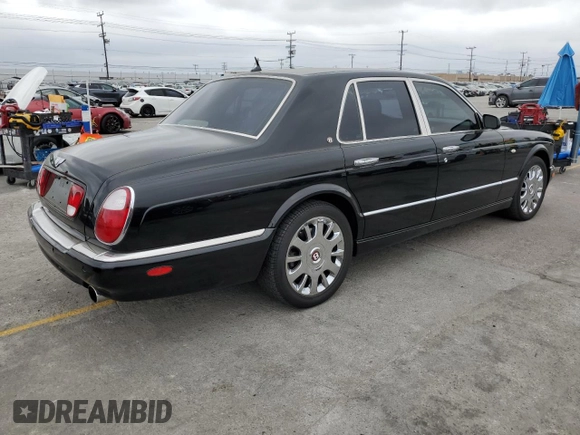 2005 Bentley Arnage R with VIN SCBLC37F95CX10586, listed as a Copart auction lot 55852485 with 38,584 mi miles and Salvage Title. Bid and sale history available at DreamBid. Image 3.