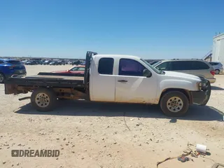 2010 GMC Sierra 1500 with VIN 1GTSKTE08AZ259166, listed as a IAAI auction lot 41846661 with 173,870 mi miles and . Bid and sale history available at DreamBid. Image 13.