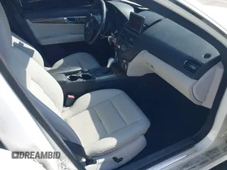 2009 Mercedes-Benz C-Class 3.5L Sport with VIN WDDGF56X39R068497, listed as a IAAI auction lot 41777330 with 123,790 mi miles. Bid and sale history available at carsss.com. Image 5.