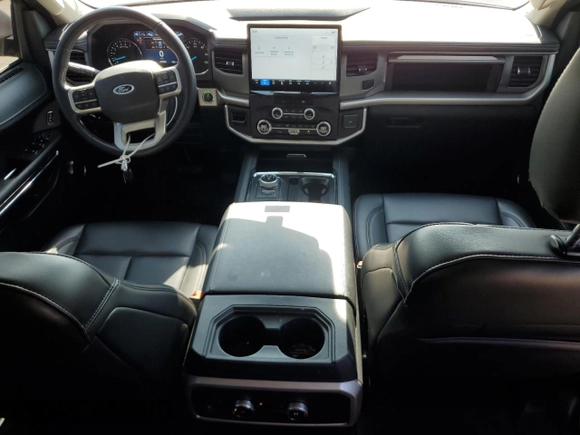 2023 Ford Expedition Max XLT с VIN 1FMJK1H87PEA52541, выставлен на аукционе Copart как лот 57866935 с пробегом 30 633 миль миль и Чистый • Clean title. История ставок и продаж доступна на DreamBid. Изображение 8.