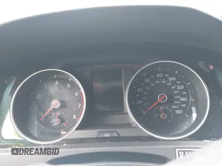 2019 Volkswagen GTI S с VIN 3VW5T7AU5KM017879, выставлен на аукционе IAAI как лот 42393203 с пробегом 52 133 миль миль и . История ставок и продаж доступна на DreamBid. Изображение 14.
