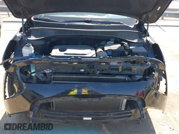 2019 Kia Sorento L with VIN 5XYPG4A32KG533121, listed as a IAAI auction lot 41762827 with 96,026 mi miles. Bid and sale history available at carsss.com. Image 10.