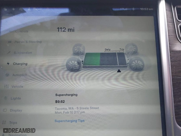 2014 Tesla Model S P85D with VIN 5YJSA1H26EFP66115, listed as a IAAI auction lot 41862071 with 105,362 mi miles. Bid and sale history available at carsss.com. Image 17.