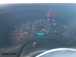 2001 Chevrolet Silverado 1500 LT with VIN 1GCEK19T41Z151844, listed as a Copart auction lot 45010735 with 328,563 mi miles and Salvage Title. Bid and sale history available at carsss.com. Image 9.