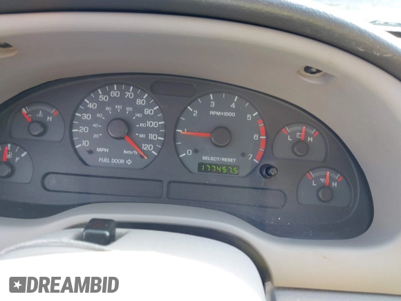 2004 Ford Mustang Deluxe with VIN 1FAFP44604F150436, listed as a IAAI auction lot 41241894 with 177,457 mi miles. Bid and sale history available at carsss.com. Image 7.
