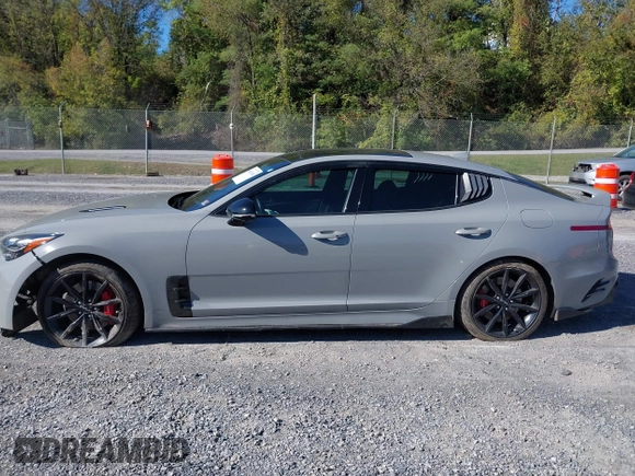 2022 Kia Stinger GT2 with VIN KNAE55LC8N6105316, listed as a IAAI auction lot 40491088 with 54,503 mi miles and . Bid and sale history available at DreamBid. Image 14.