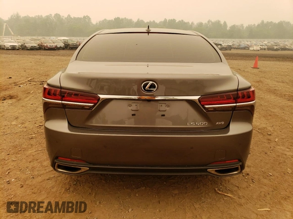 2019 Lexus LS 500 z VIN JTHC51FF1K5006989, wystawiony jako Copart lot #55203413 z przebiegiem 30 985 mil mil oraz . Historia ofert i sprzedaży dostępna na DreamBid. Obrazek 6.