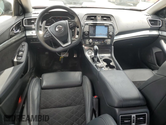 2016 Nissan Maxima SR with VIN 1N4AA6AP5GC404071, listed as a Copart auction lot 60612015 with 34,917 mi miles and Salvage title. Bid and sale history available at DreamBid. Image 8.