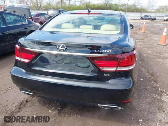 2014 Lexus LS 460 с VIN JTHCL5EF1E5022676, выставлен на аукционе IAAI как лот 41914005 с пробегом 111 108 миль миль и . История ставок и продаж доступна на DreamBid. Изображение 16.