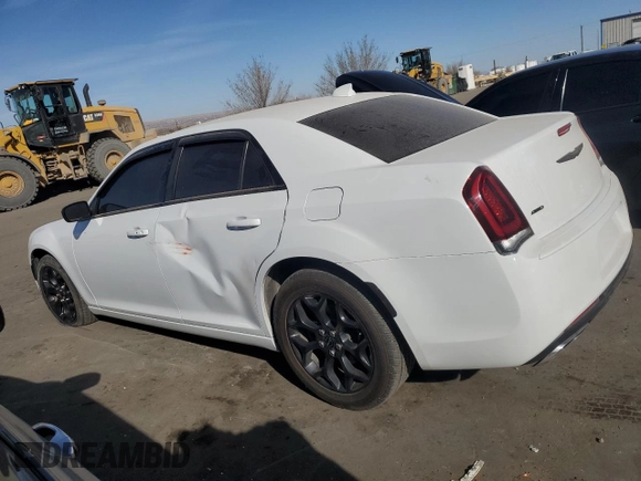 2021 Chrysler 300 Touring with VIN 2C3CCARG4MH596052, listed as a Copart auction lot 46639655 with 45,975 mi miles and Salvage Title. Bid and sale history available at carsss.com. Image 2.