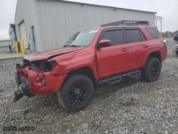 2019 Toyota 4Runner SR5 with VIN JTEZU5JR9K5198763, listed as a Copart auction lot 48118725 with 135,988 mi miles and Salvage Title. Bid and sale history available at carsss.com. Image 1.