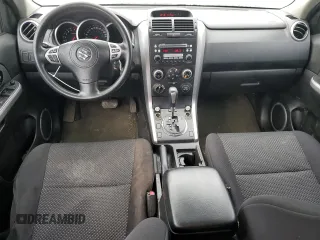 2007 Suzuki Grand Vitara with VIN JS3TD941474204507, listed as a Copart auction lot 84394604 with 308,294 mi miles and Salvage title. Bid and sale history available at DreamBid. Image 8.