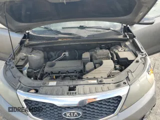2011 Kia Sorento LX with VIN 5XYKT3A1XBG097651, listed as a Copart auction lot 47799775 with 136,918 mi miles and Salvage Title. Bid and sale history available at carsss.com. Image 14.
