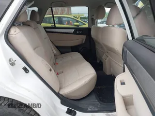 2017 Subaru Outback Premium z VIN 4S4BSACC7H3210986, wystawiony jako IAAI lot #42495906 z przebiegiem 216 356 mil mil oraz . Historia ofert i sprzedaży dostępna na DreamBid. Obrazek 8.