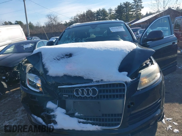 2008 Audi Q7 Premium with VIN WA1BY74L78D060953, listed as a IAAI auction lot 41370485 with 172,000 mi miles and . Bid and sale history available at DreamBid. Image 6.