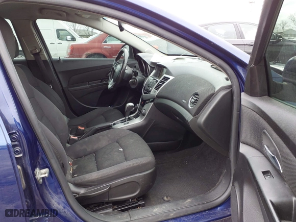 2013 Chevrolet Cruze 1LT with VIN 1G1PC5SBXD7153007, listed as a IAAI auction lot 42032884 with 180,192 mi miles. Bid and sale history available at carsss.com. Image 5.