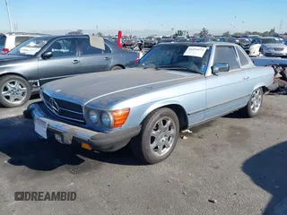 1985 Mercedes-Benz 380 z VIN WDBBA45C6FA020254, wystawiony jako IAAI lot #41254573 z przebiegiem 74 344 mil mil oraz . Historia ofert i sprzedaży dostępna na DreamBid. Obrazek 17.