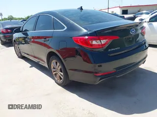2016 Hyundai Sonata SE with VIN 5NPE24AF6GH275945, listed as a IAAI auction lot 42006239 with Not Provided miles and . Bid and sale history available at carsss.com. Image 3.