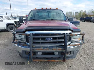 2003 Ford F-350 XL z VIN 1FTSW31P43EC26926, wystawiony jako IAAI lot #42237720 z przebiegiem Nie podano mil oraz . Historia ofert i sprzedaży dostępna na DreamBid. Obrazek 12.
